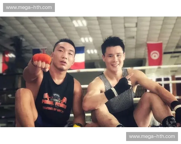 拳台之上,民族之魂:邱建良的“日本血脉”与亚洲荣耀 拳台之上,民族之魂:邱建良的“日本血脉”与亚洲荣耀